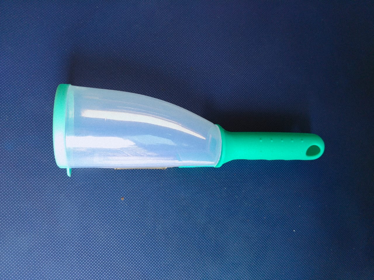 Vishkaa’s Smart Vegetable Peeler